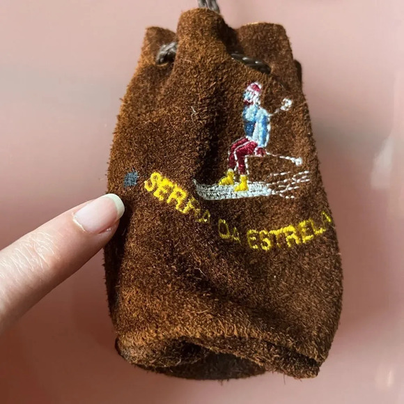 Vintage Serra de Estrela Leather pouch/bag - Picture 3 of 7